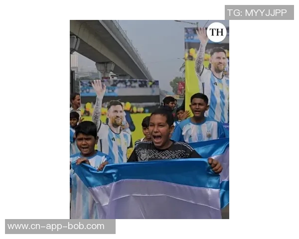 梅西将于12月13日在印度亮相参加表演赛身披10号球衣展现风采