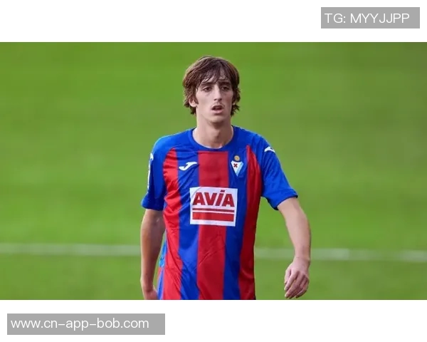 略伦特谈西班牙国家队战术明确性称踢球非常轻松 略伦特谈西班牙国家队战术明确性称踢球非常轻松