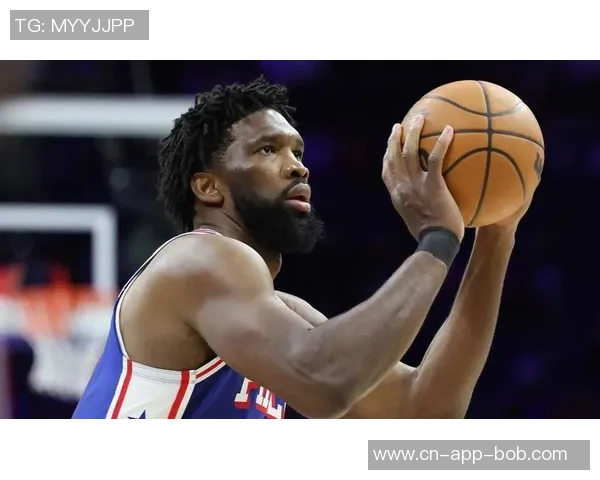 首节小迈克尔波特高效得分14分恩比德紧随其后贡献10分